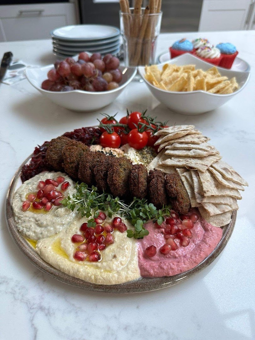 Layla's Kitchen: appetizing, high-quality food photography