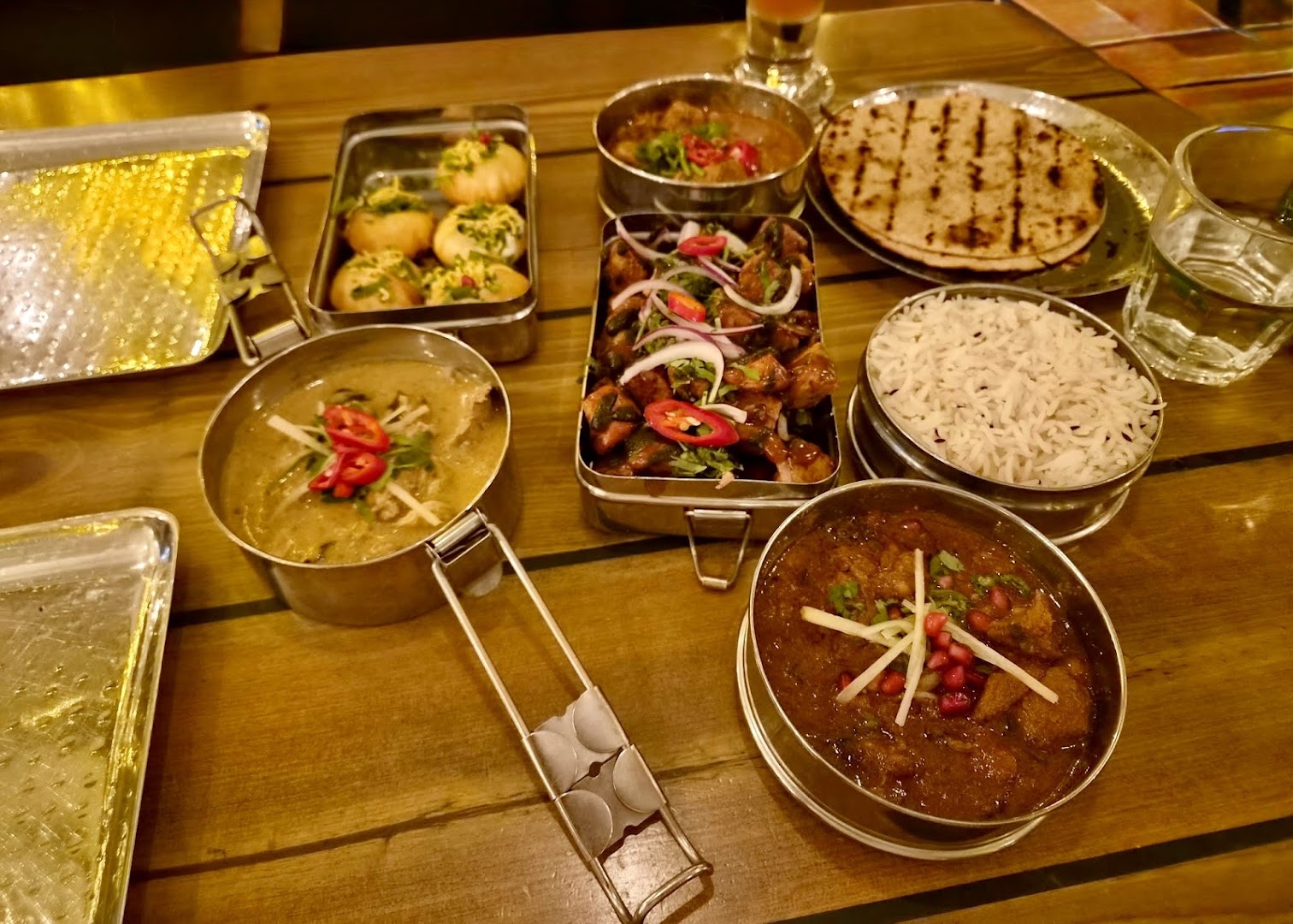 Mowgli: appetizing food presentation
