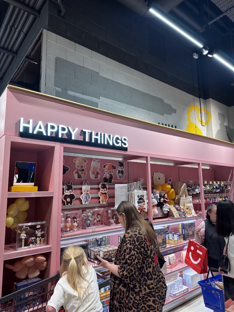 Oseyo: shop interior and products