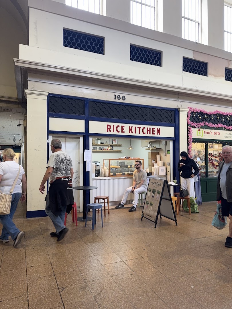 Rice Kitchen: clear photo of restaurant storefront
