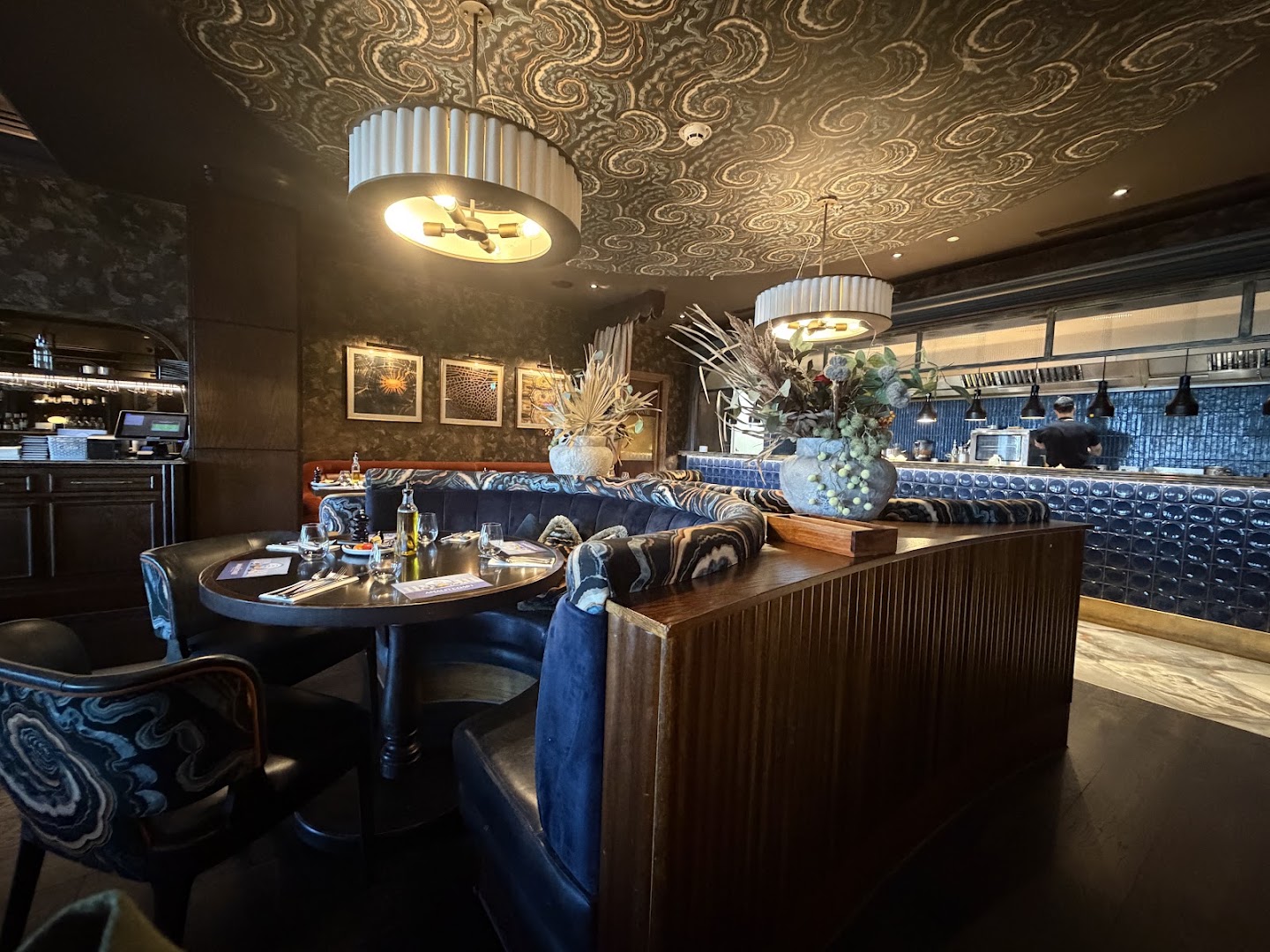 Six by Nico Oxford: high quality interior restaurant shot