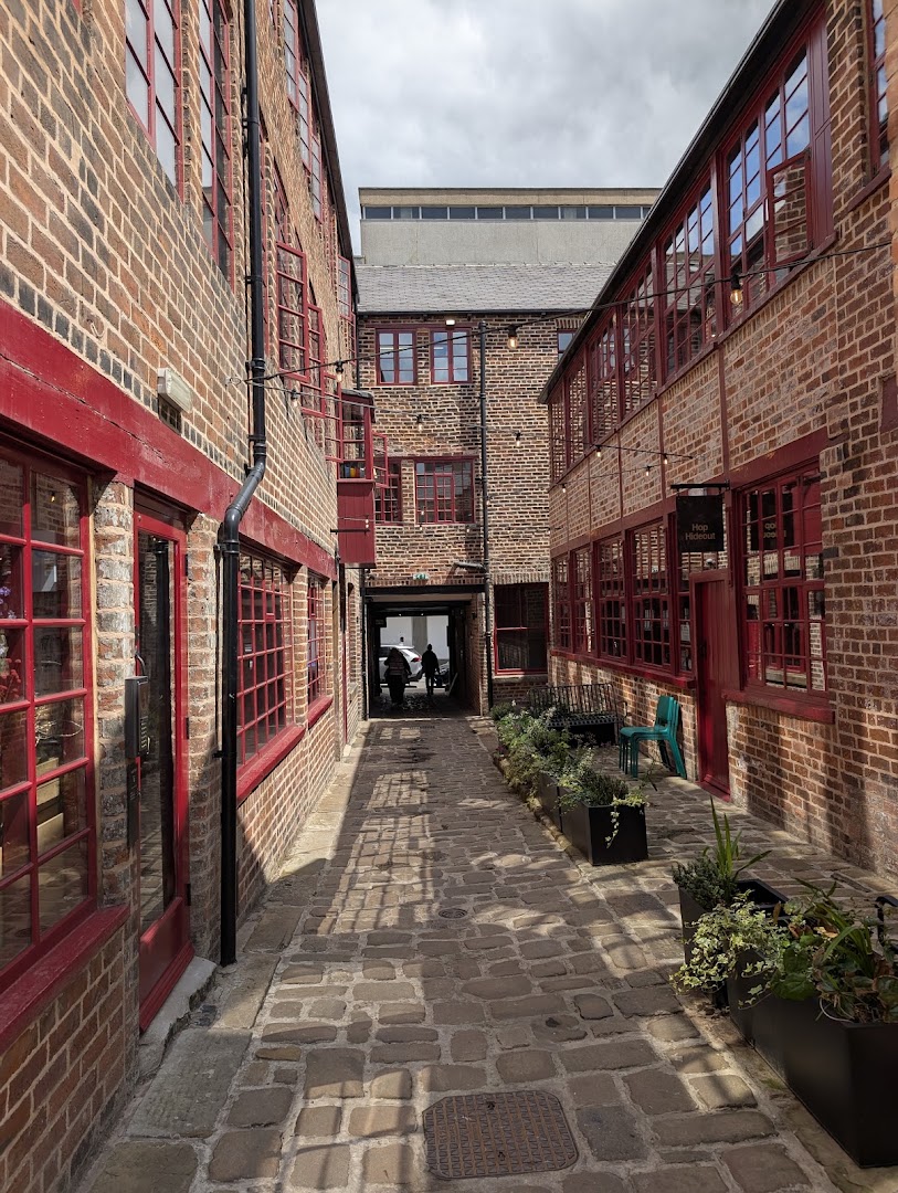 Leah's Yard: attractive, high-quality exterior shot
