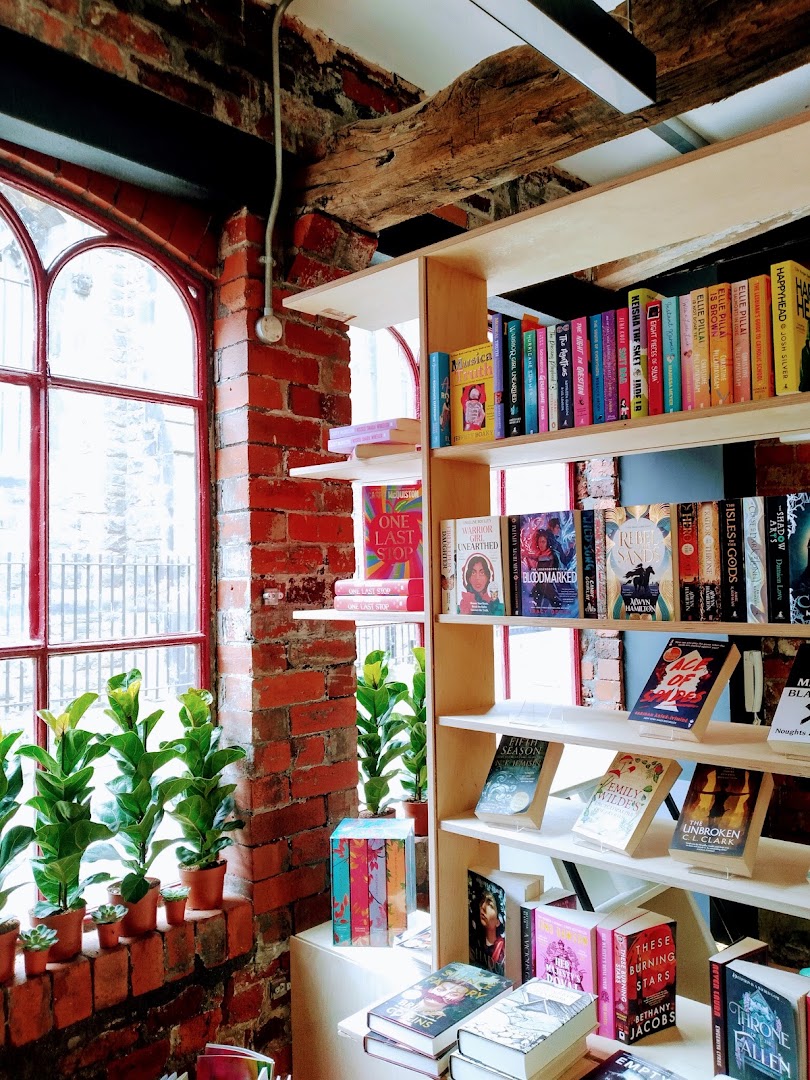 Leah's Yard: attractive, high-quality shop interior photo