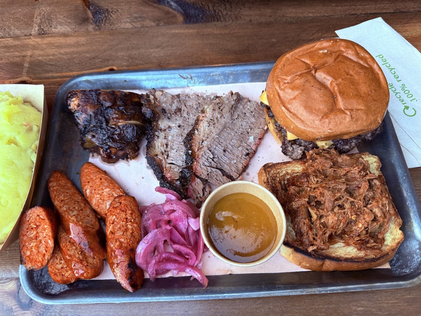 MEAT Smokehouse: appetizing, high-quality food photography