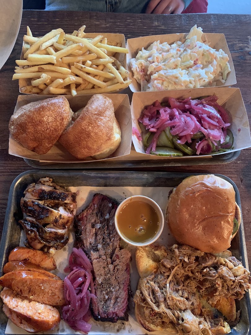 MEAT Smokehouse: appetizing high-quality food photography