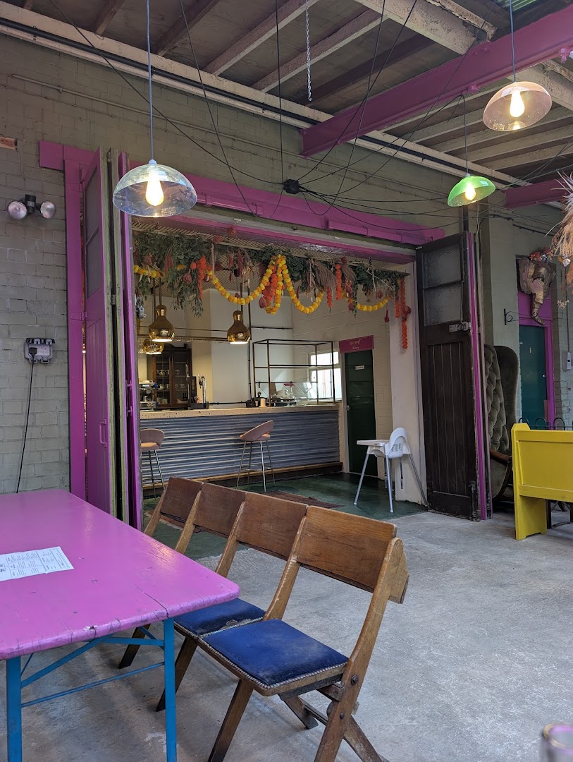 Shaanti Town: clear shot of restaurant interior