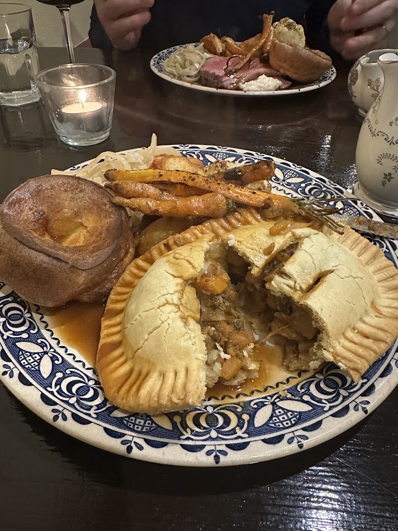 WET: appetizing photo of served food