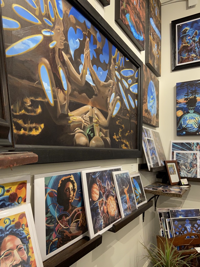 Art Garden AVL: showcases shop products and atmosphere