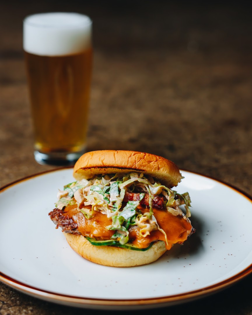 Burial Beer Co. Forestry Camp: professional food and drink photography