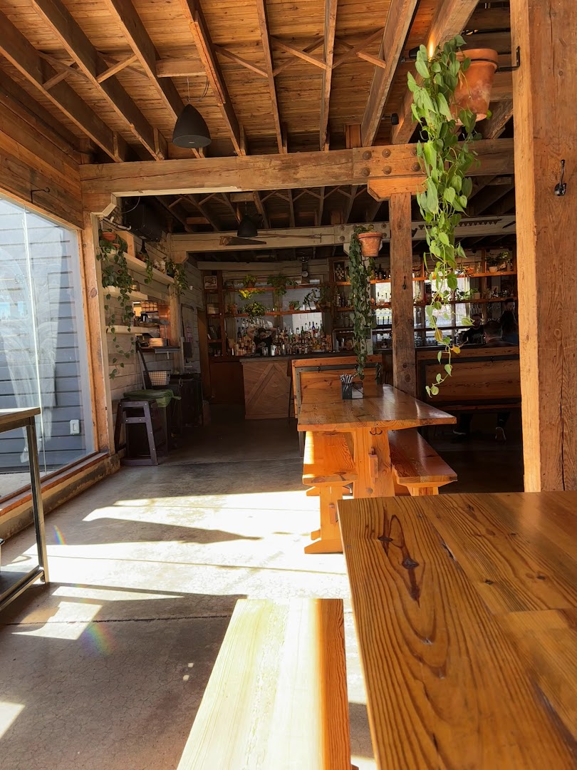 Burial Beer Co. Forestry Camp: inviting atmosphere and clear interior