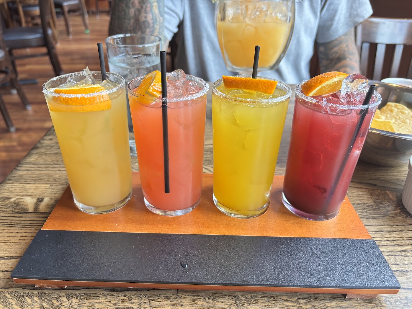 El Tesoro: high quality photo of drinks