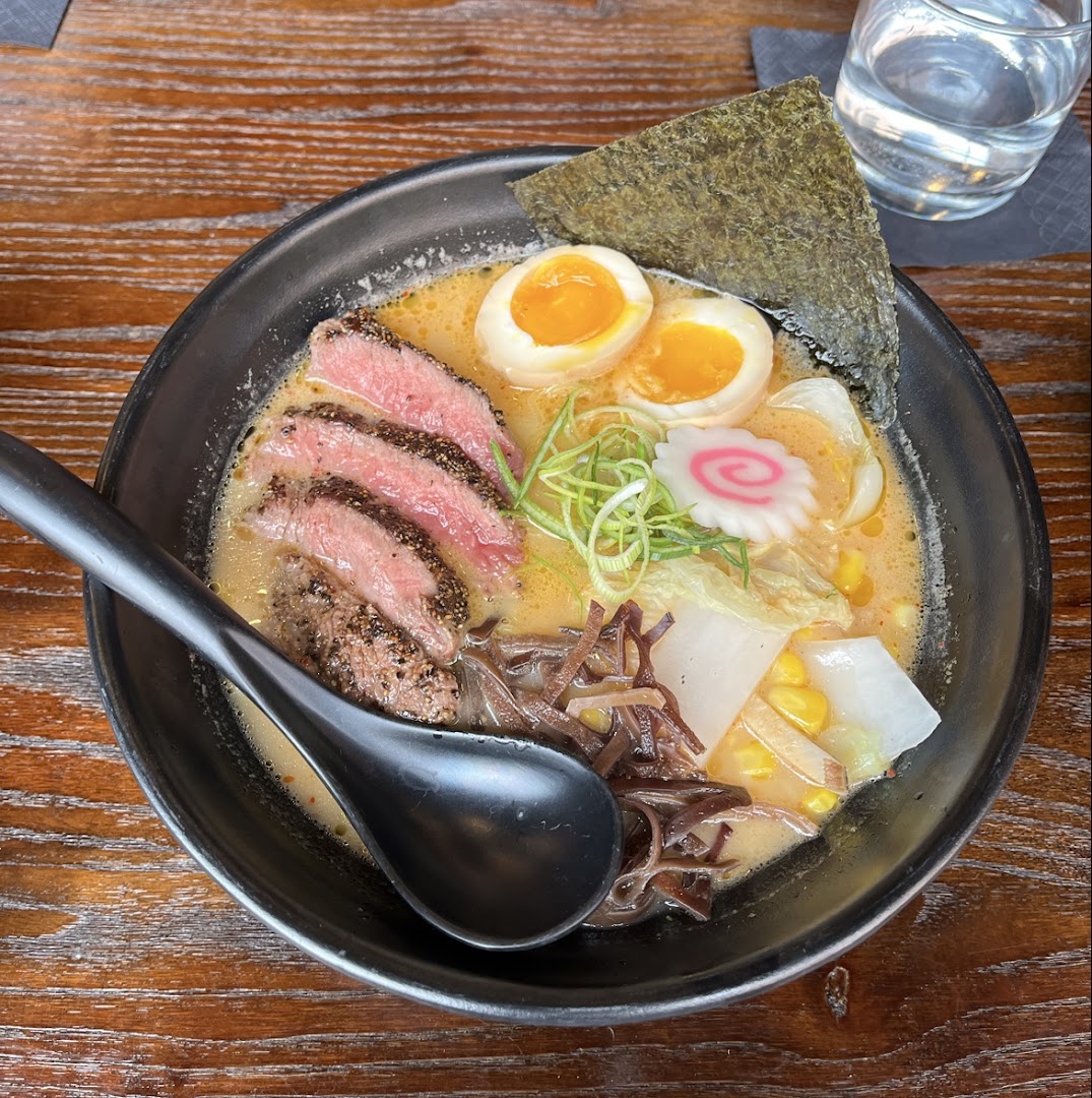 Maguro: appetizing, high-quality food photography