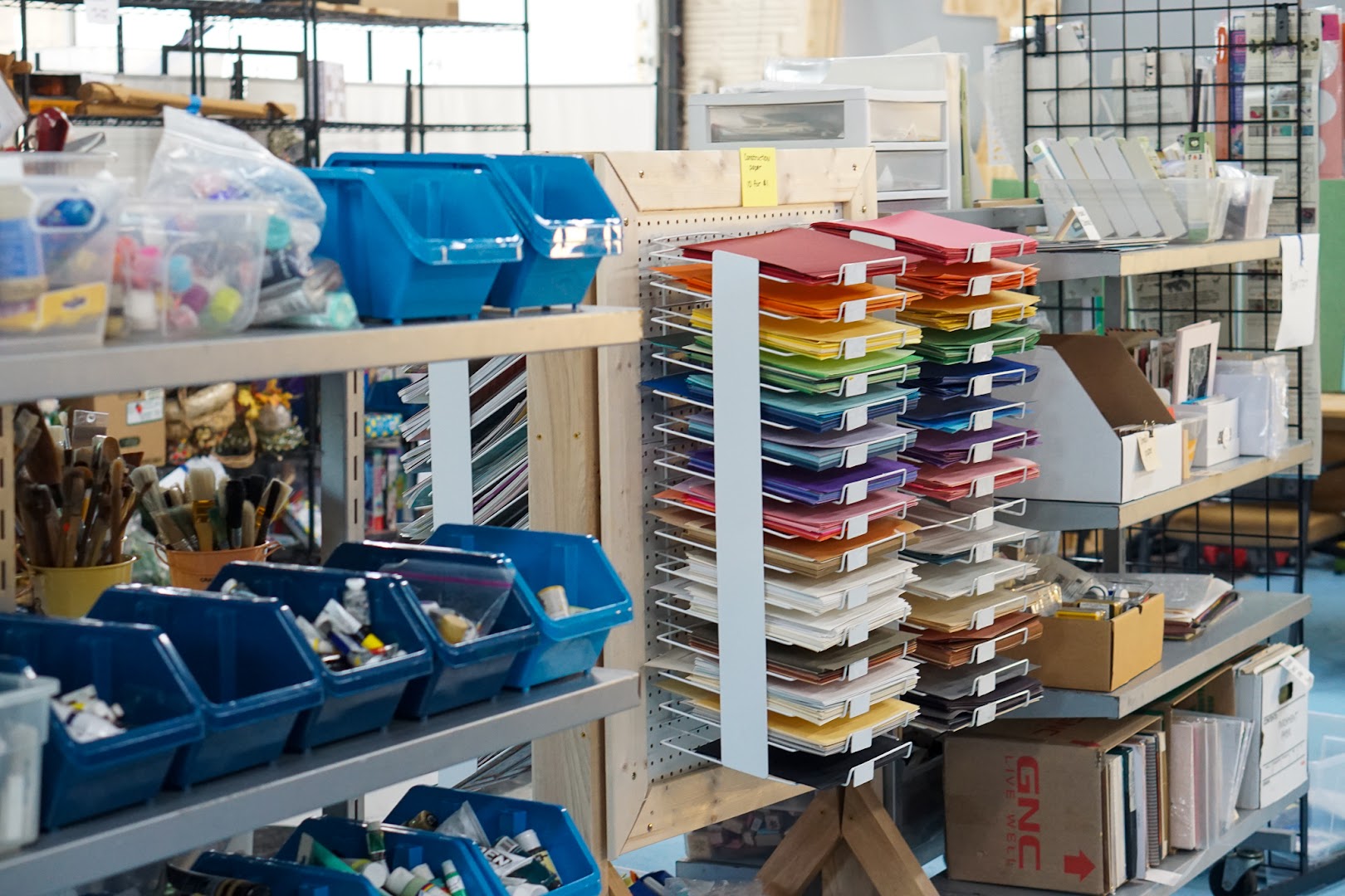 ReMix It: clear display of shop products
