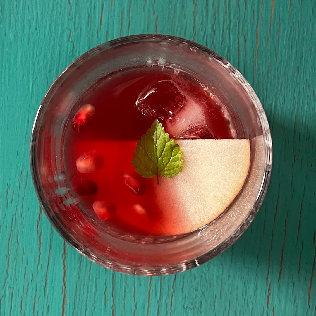 Alonetogether: high quality, appealing drink photo