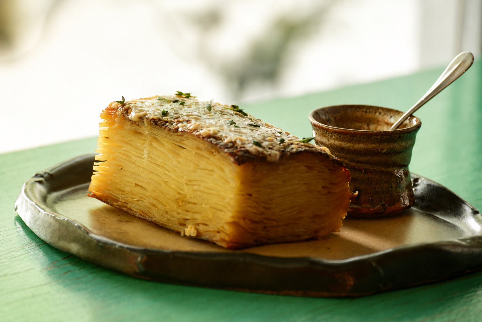 Alonetogether: high quality, appetizing food photography
