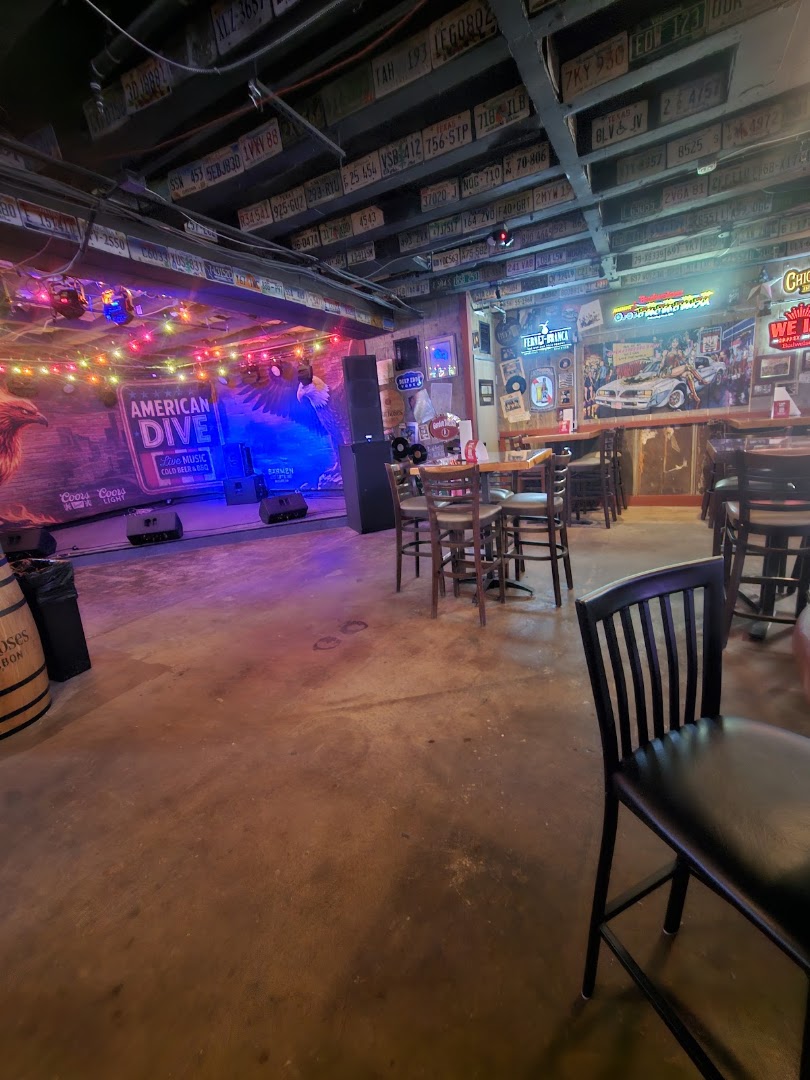 American Dive: venue atmosphere and interior