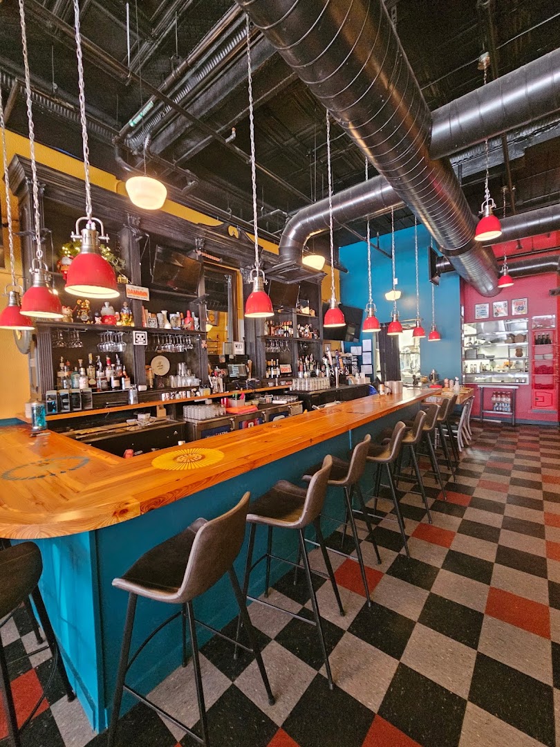 Bottle Rocket: clear, inviting interior atmosphere shot