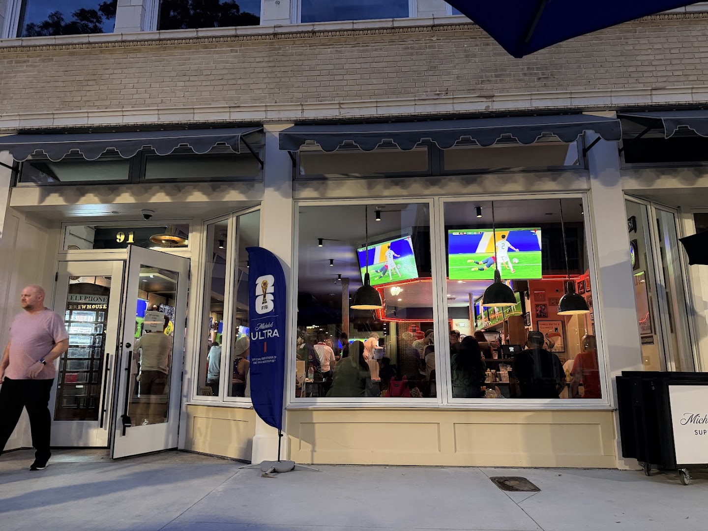 Brewhouse Cafe: clear exterior shot showing atmosphere