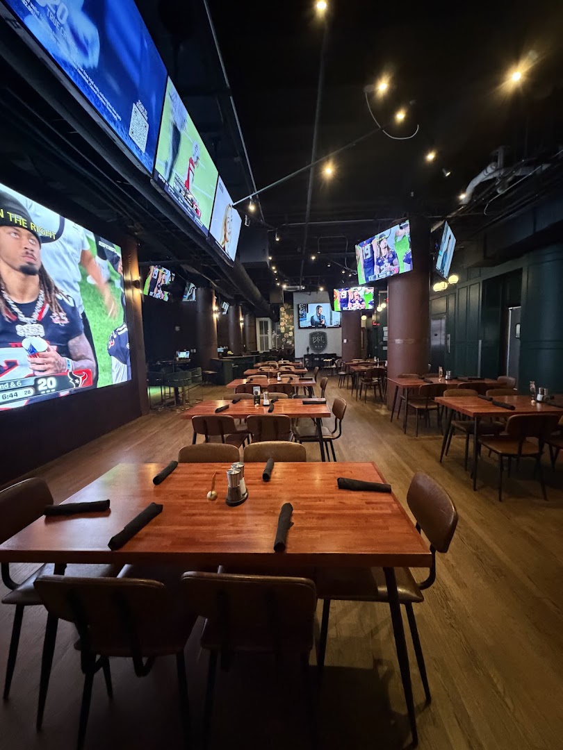 Peachtree Sporting Club: clear shot of venue atmosphere