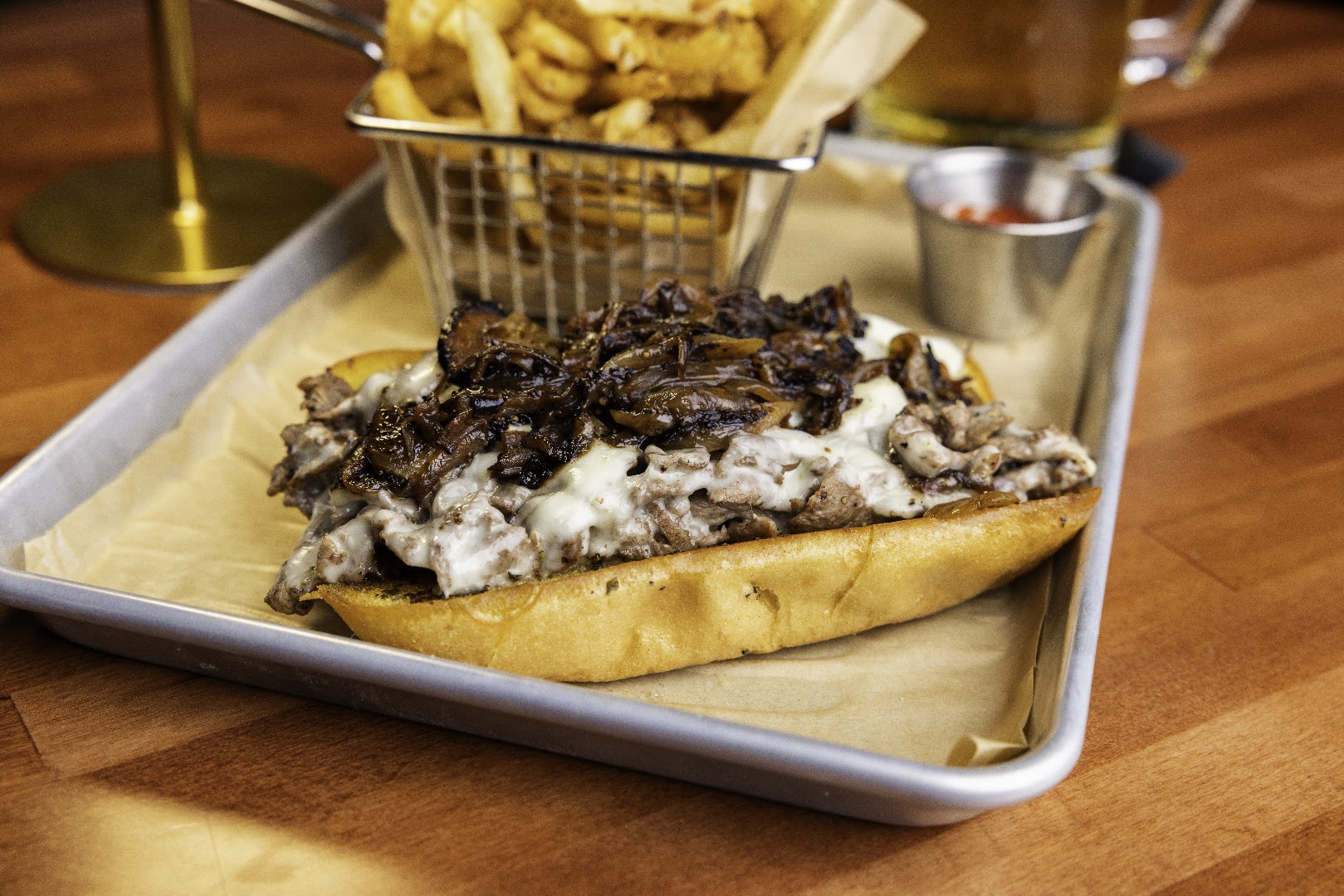 Peachtree Sporting Club: appetizing food photography of the venue