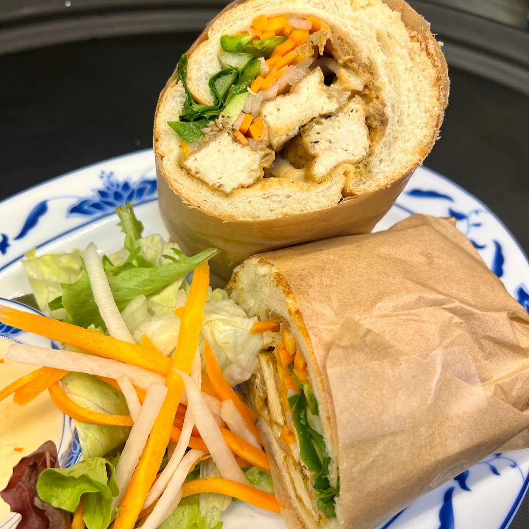 Anh Em Vietnamese: appetizing photo of restaurant food