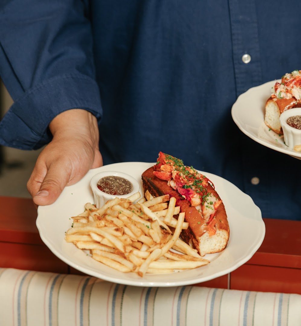 Austin Oyster Co.: appetizing food photography
