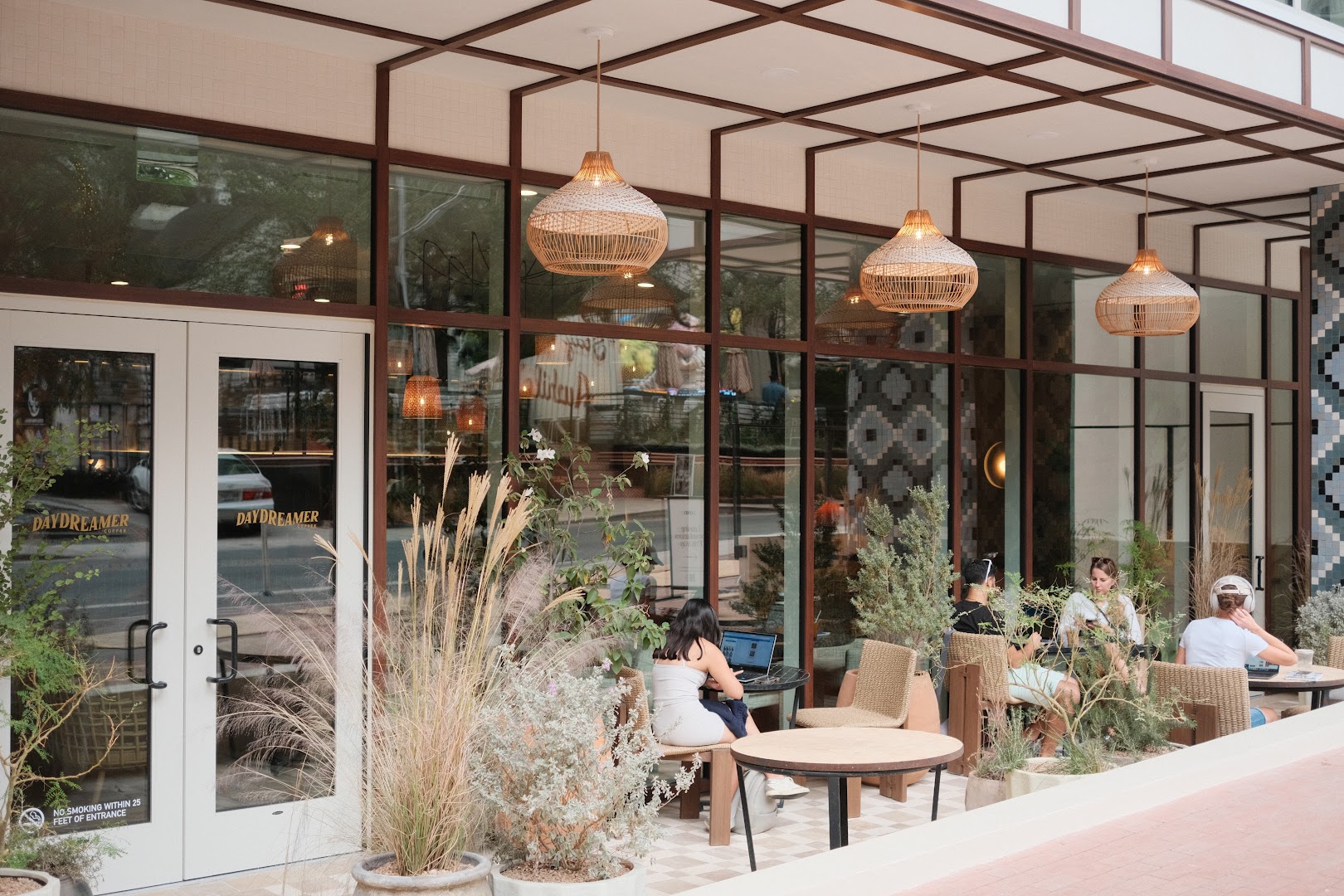 Daydreamer Coffee: inviting and professional exterior shot