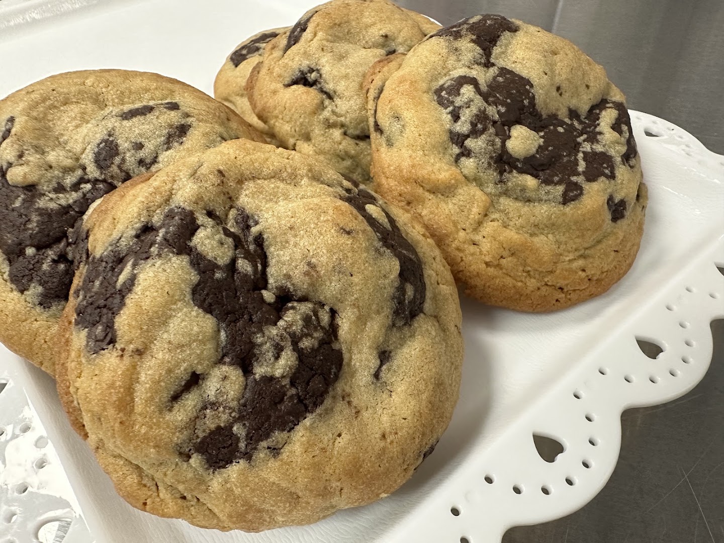Neon Belly Coffee and Bakery: appetizing photo of fresh cookies