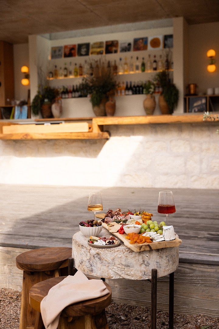 Only The Wild Ones: appealing atmosphere and food presentation