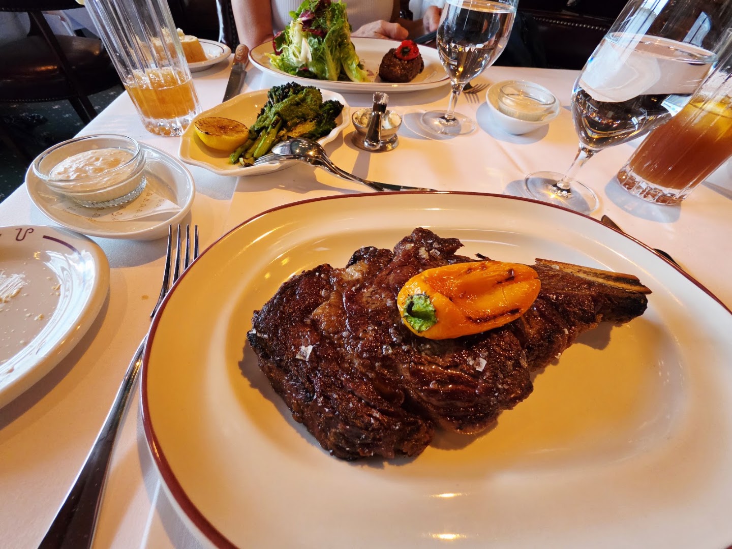 The Driskill Grill: appetizing, high-quality food photography