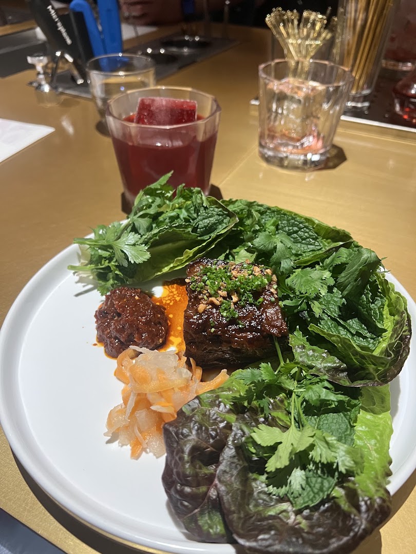 Foxglove Terrace: appetizing food and drink photo