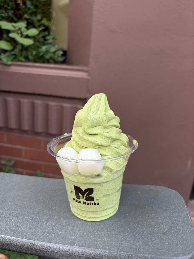 Mizu Matcha: appetizing photo of signature product