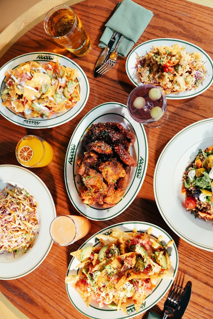 Rocco's Sports & Rec: high quality food photography