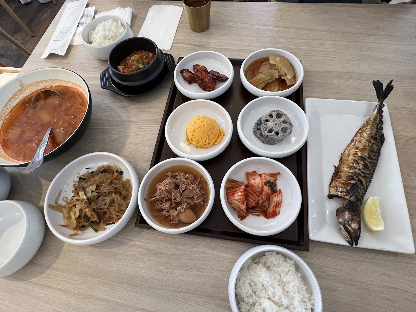 Sanbada: appetizing photo of restaurant meal