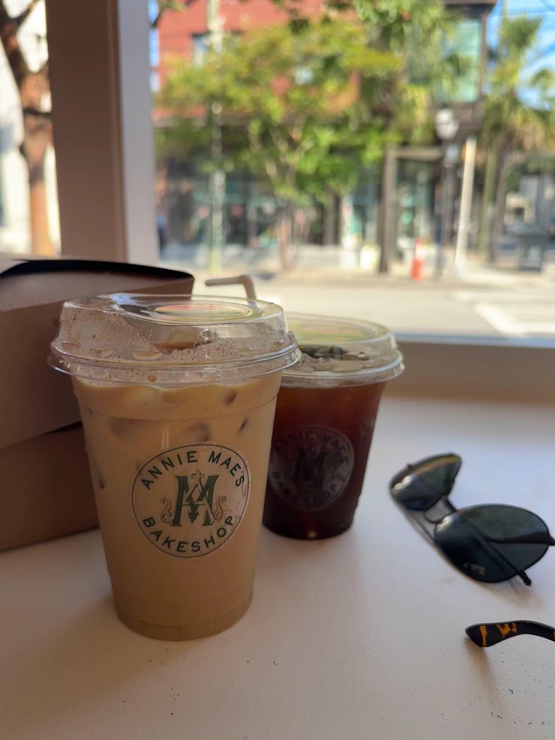 Annie Mae's Bakeshop: appealing photo of branded drinks