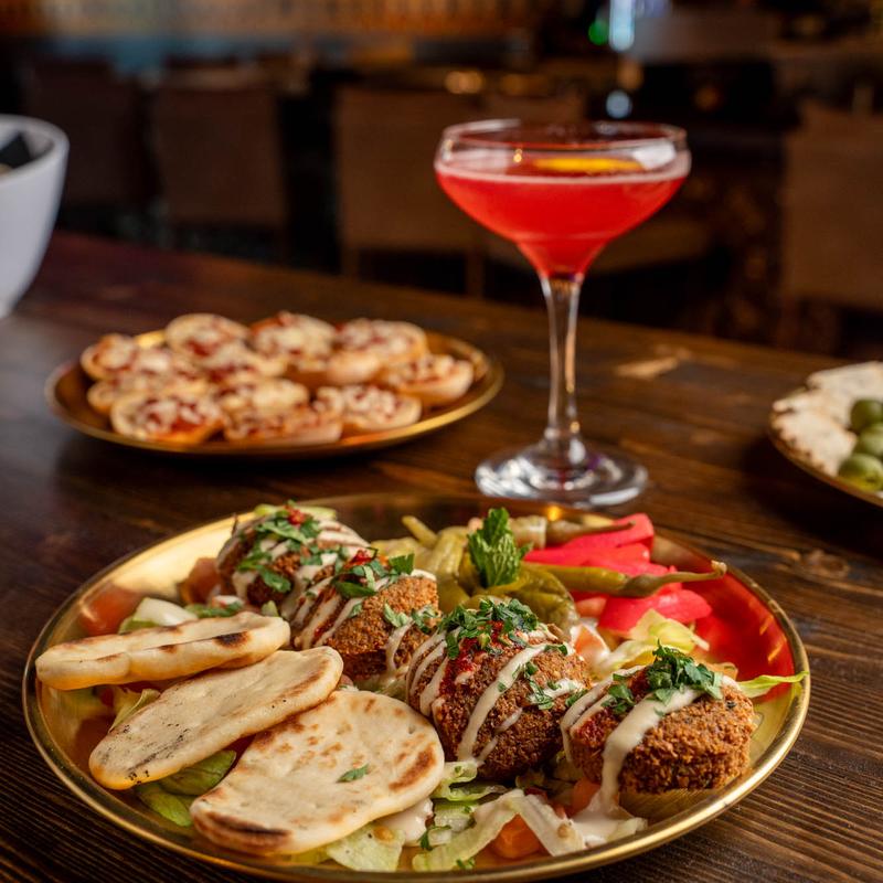 Babylon: high quality food and drink