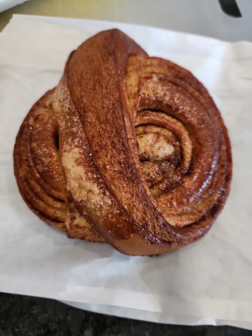 Grit Bakery: appetizing photo of bakery item