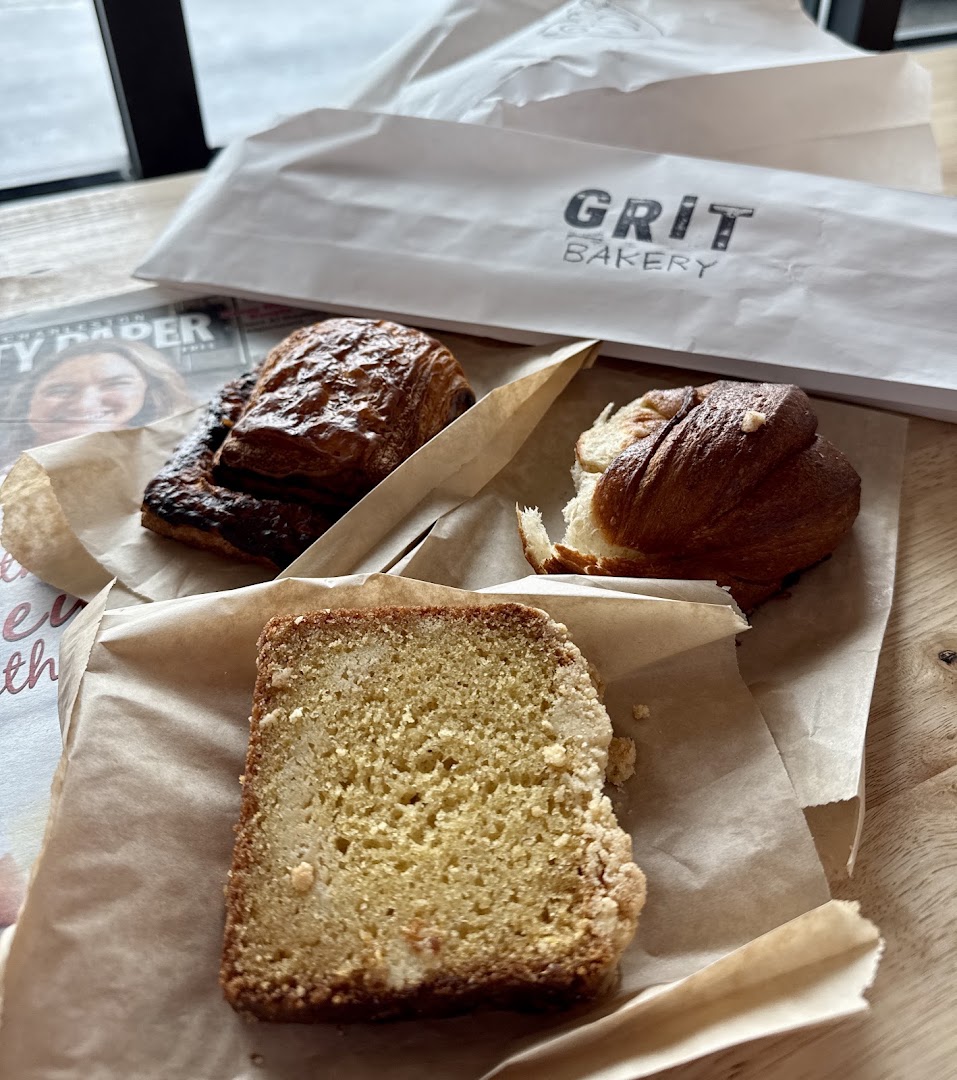 Grit Bakery: appetizing photo of bakery items