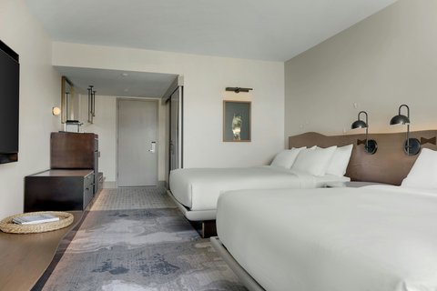 Live Oak Charleston: professional hotel room interior photo