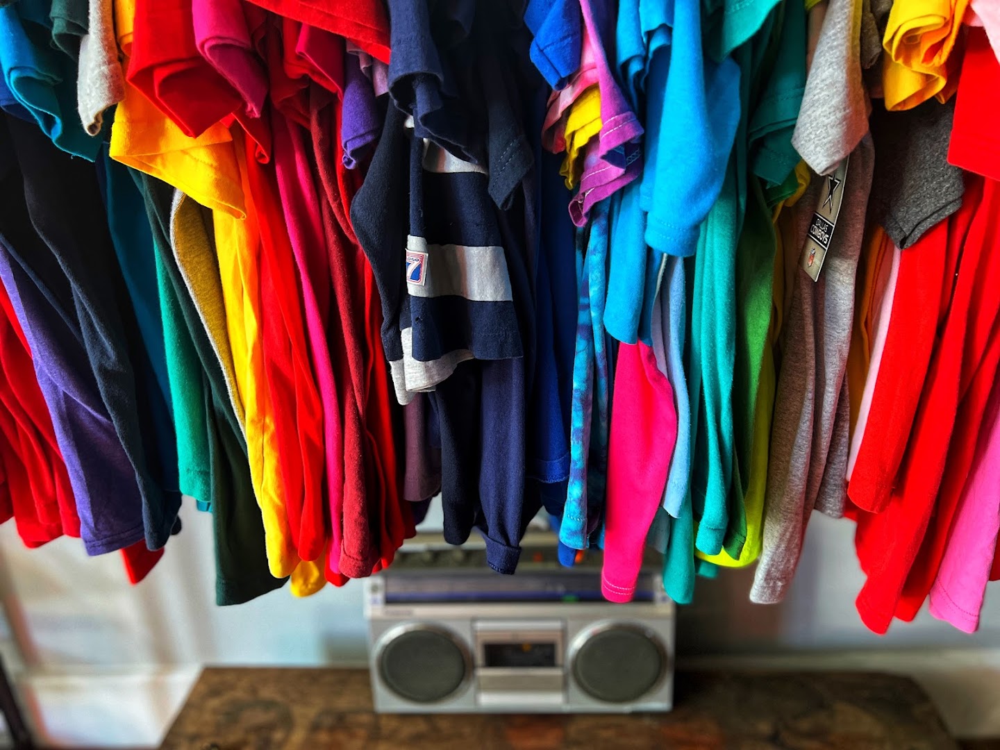 Add Vintage: vibrant display of shop products
