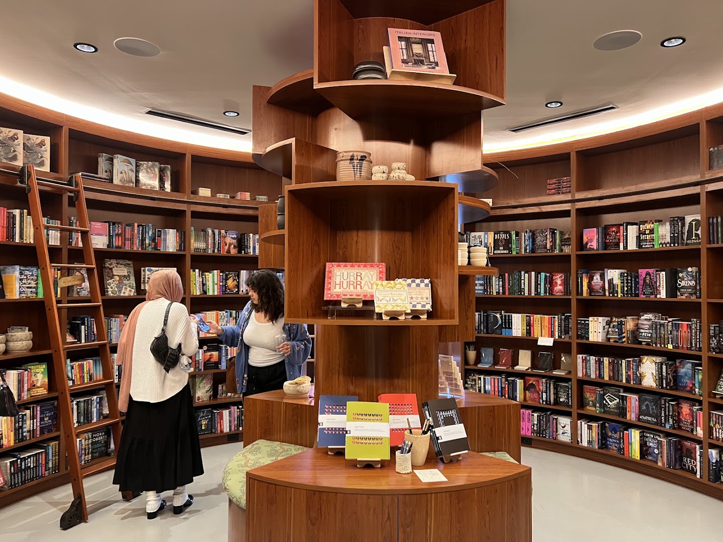 Bird's Bookstore: inviting, high-quality bookstore interior shot
