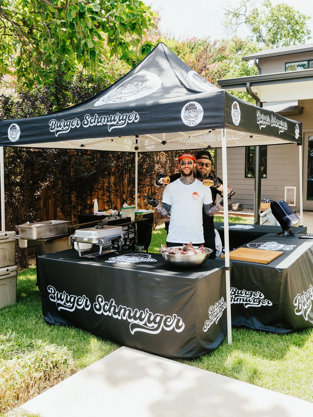 Burger Schmurger: professional staff and branding photo
