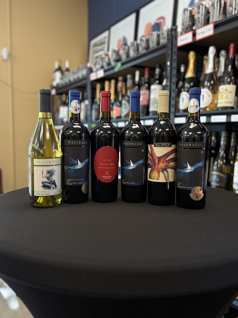 I Want That One: clear product display of wine