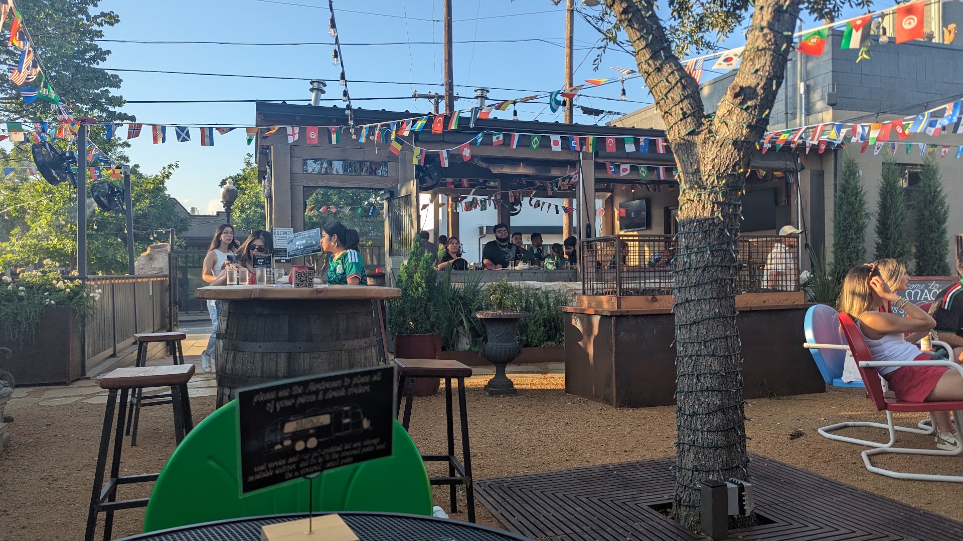 Kilmac's: inviting atmosphere of the terrace