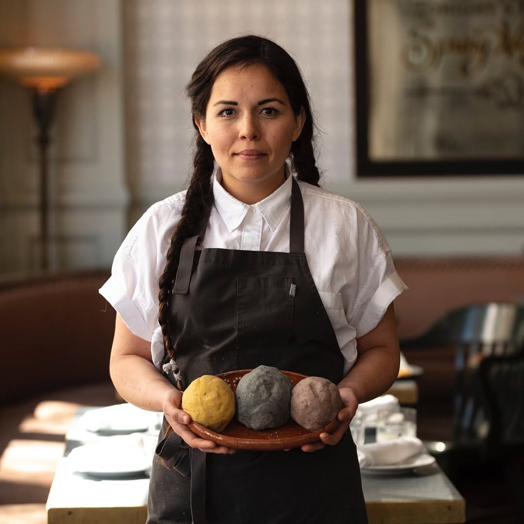 Molino Olōyō: professional portrait of chef