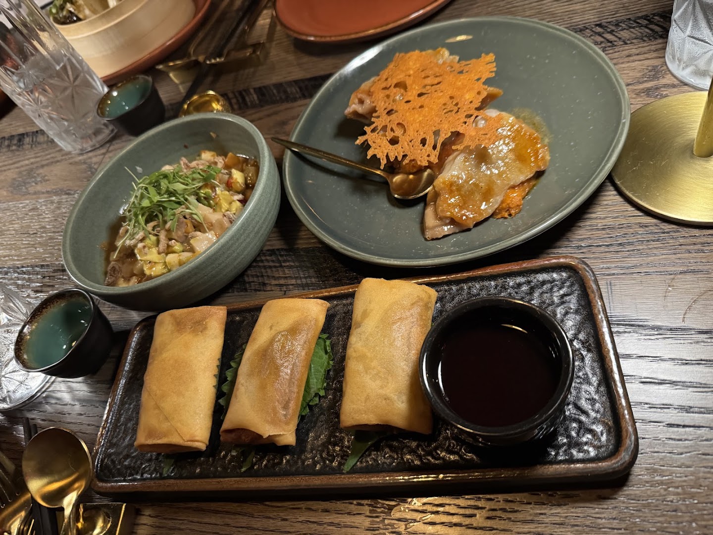 Night Rooster: appetizing, high-quality food photography