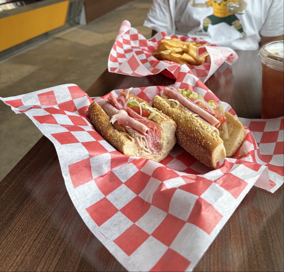 Seegars Deli: appetizing photo of deli food
