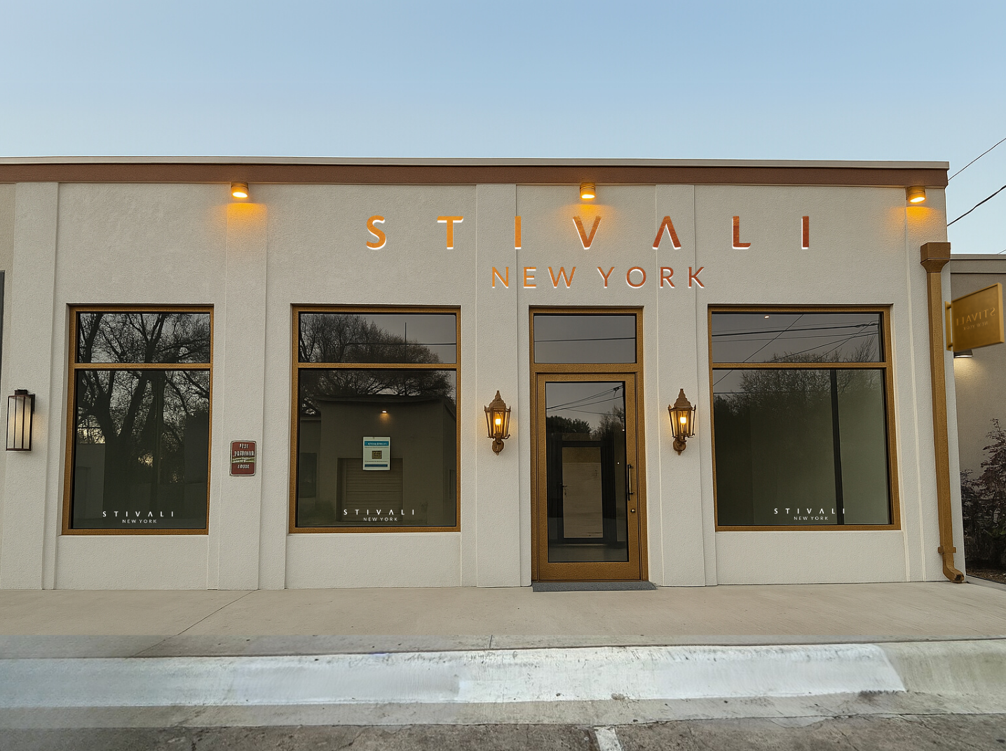 Stivali New York: clear professional storefront photo
