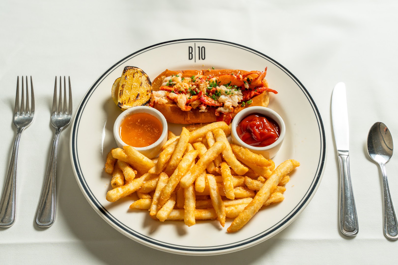 Broadway 10 Bar & Chophouse: professional, high-quality food photography