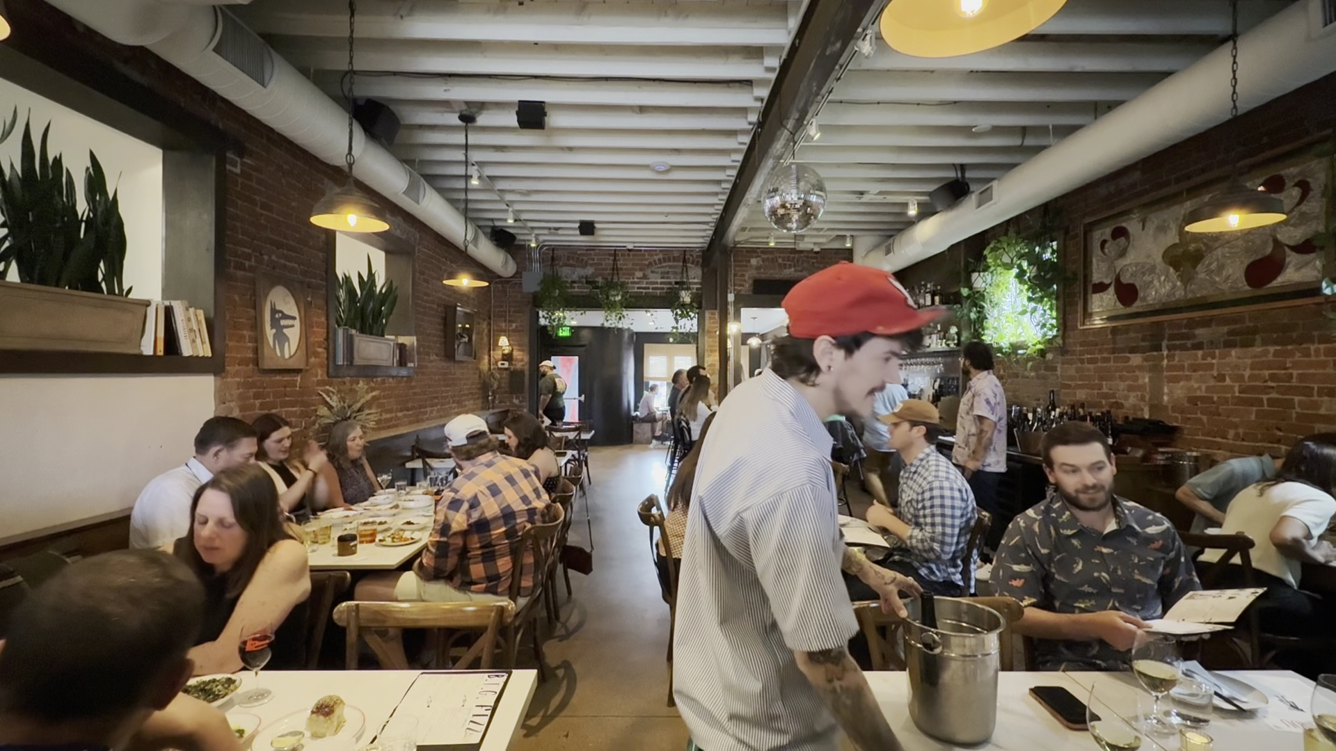 Rougarou: lively bar atmosphere clearly